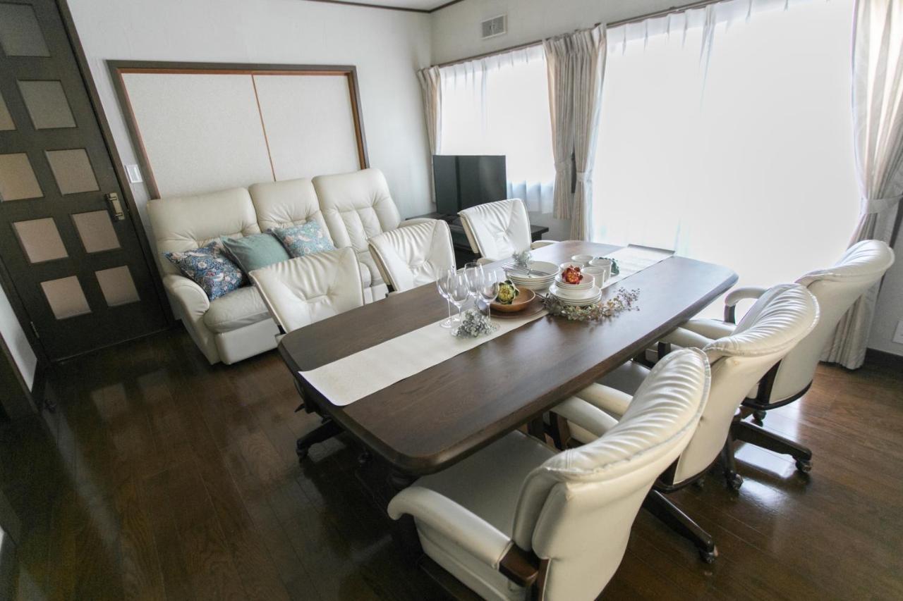 Villa Yawaragi Fujikawaguchiko Buitenkant foto